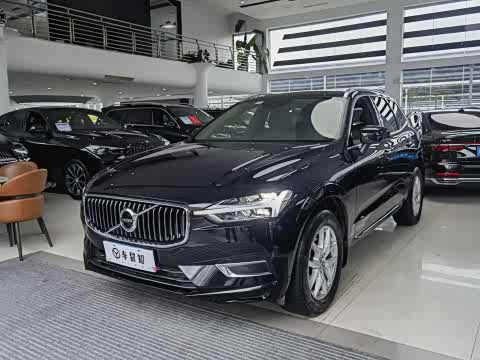 Volvo XC60 2021 T 5 4 WD — фото 17