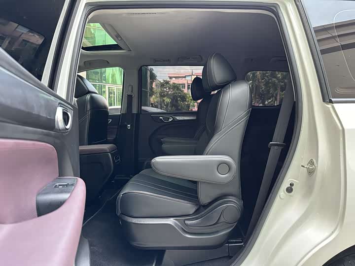 Trumpchi M6 2023 PRO 270 T DCT — фото 18