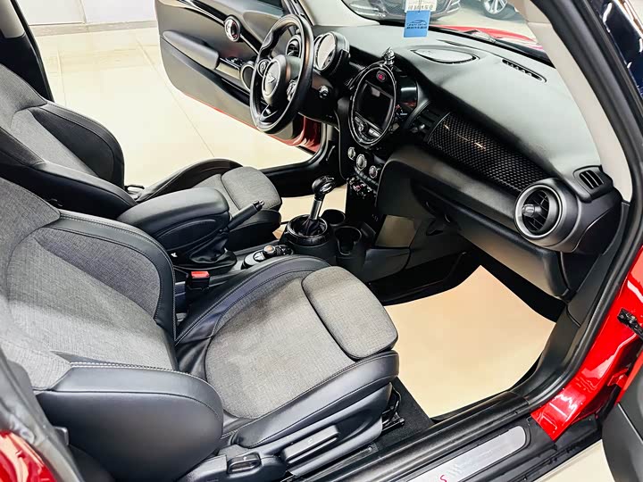MINI Hatch — фото 16