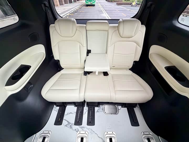 Trumpchi M8 2023 400 T — фото 18