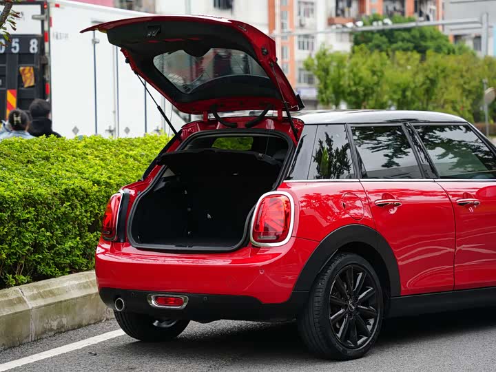 MINI Hatch — фото 17