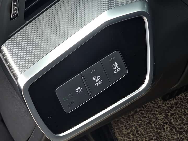 Audi A6L 2021 45 TFSI — фото 19