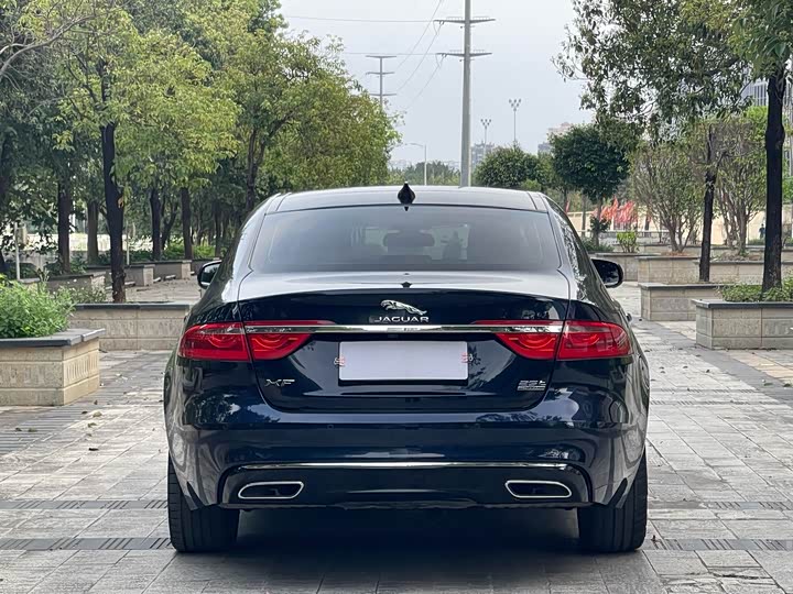 Jaguar XFL 2020 XFL 2.0 T P 250 4 WD — фото 6
