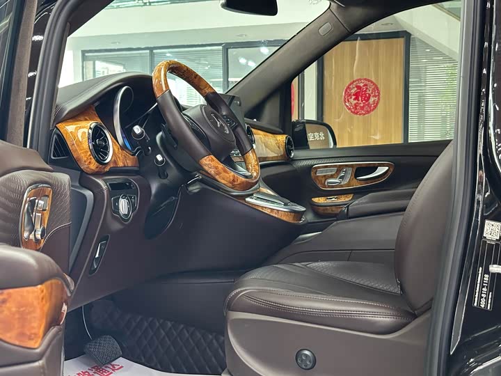 Mercedes-Benz V-Class 2021 V 260 — фото 7