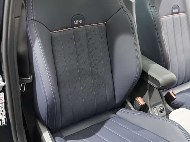 MINI Hatch — фото 17