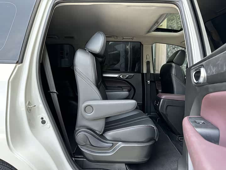 Trumpchi M6 2023 PRO 270 T DCT — фото 16