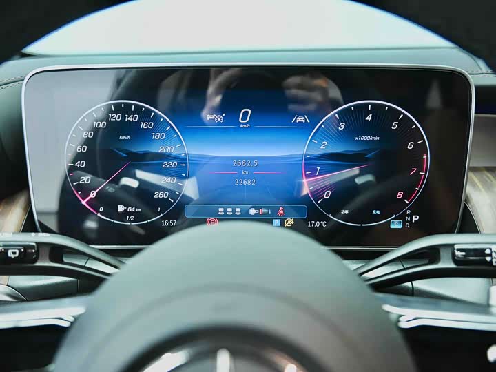 Mercedes-Benz GLC 2025 GLC 300 L 4 MATIC 5 — фото 16