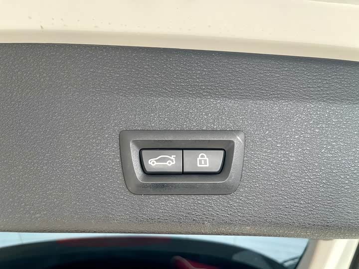 BMW X1 2021 s Drive 25 Li Leading — фото 16