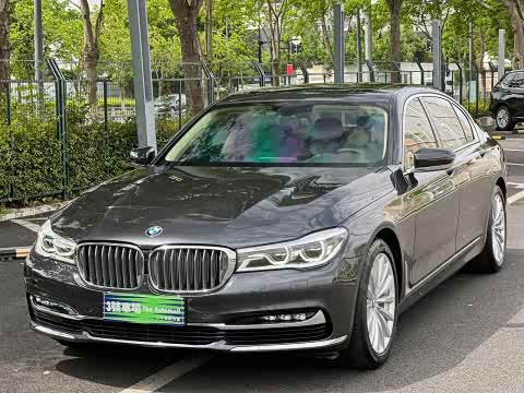 BMW 7-Series 2017 740 Li Leading — фото 30