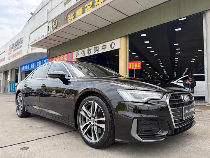 Audi A6L 40 TFSI люкс-динамик — фото 2