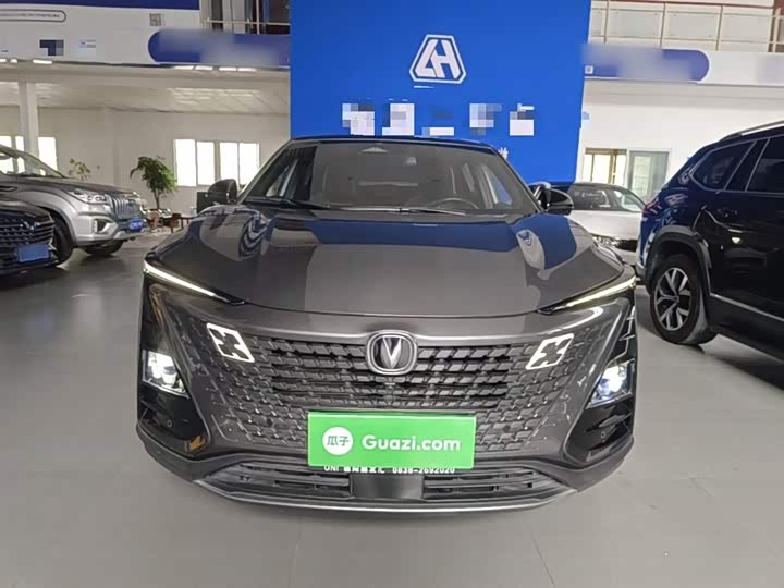 Changan UNI-T 2022 1.5 T Premium — фото 3