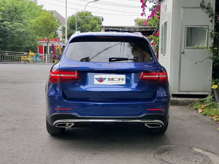 Mercedes-Benz GLC 2018 GLC 260 4 MATIC Luxury — фото 5