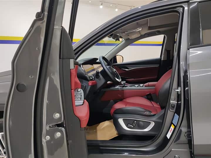 Changan CS75 PLUS 2022 1.5 T ATLuxury — фото 9