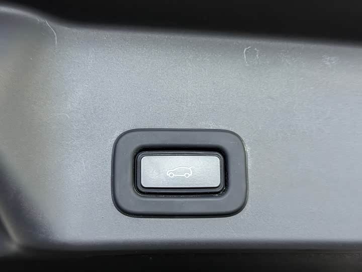 Land Rover Range Rover Evoque — фото 12