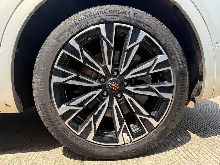 Hongqi HS5 2023 2.0 T 4 WD Pro — фото 17