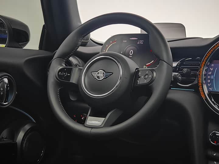 MINI Hatch — фото 15