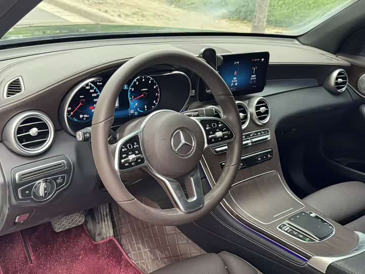 Mercedes-Benz GLC 2021 GLC 300 L 4 MATIC — фото 7