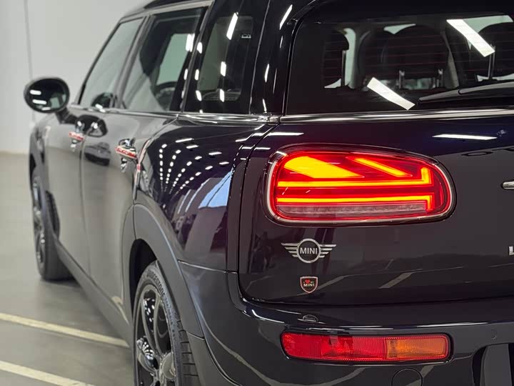 MINI Clubman — фото 8