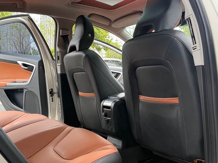 Volvo S60 2019 S 60 L T 3 — фото 11