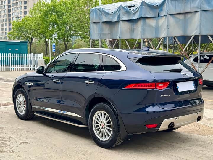 Jaguar F-PACE 2016 2.0 T 2 WD — фото 4