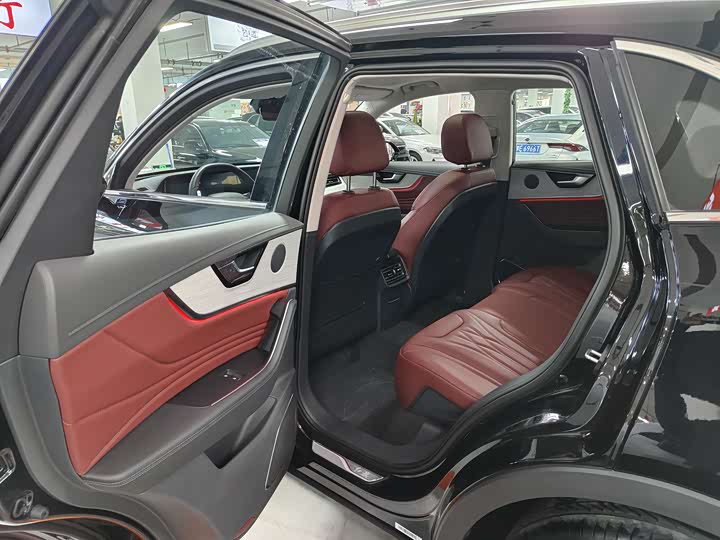 Hongqi HS5 2025 2.0 T 4 WD Pro — фото 7