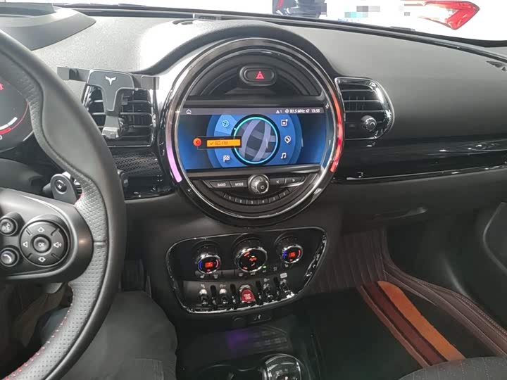 MINI Hatch — фото 13