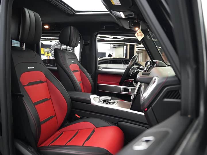 Mercedes-Benz G-Class 2019 AMG G 63 — фото 5