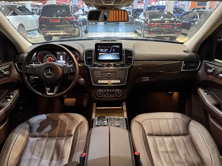 Mercedes-Benz GLS 2019 GLS 400 4 MATIC — фото 4