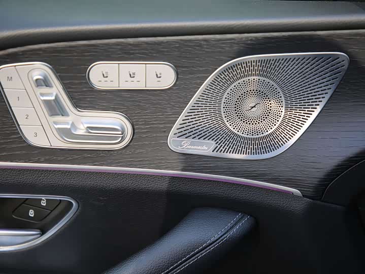 Mercedes-Benz GLE 2024 GLE 450 4 MATIC Luxury — фото 11