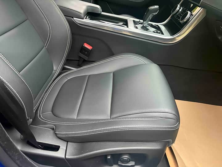 Jaguar XEL 2020 2.0 T 200 PS R-DYNAMIC S — фото 12