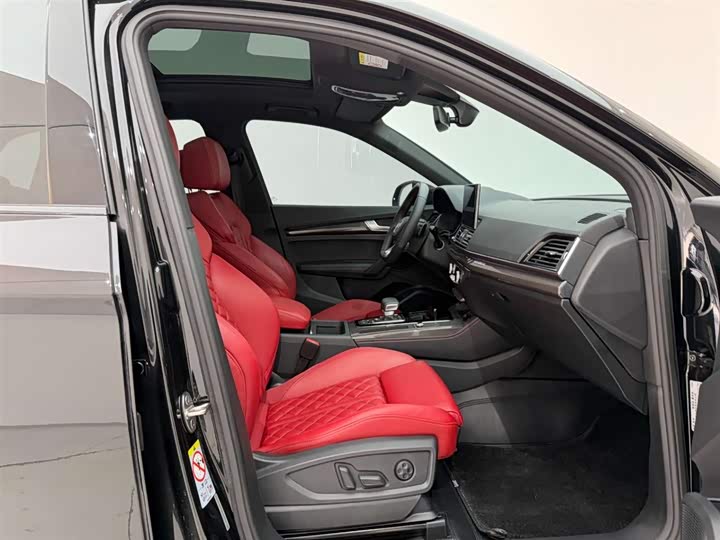 Audi SQ5 2021 3.0 TFSI quattro — фото 19
