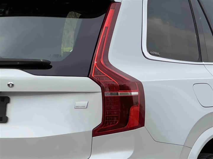 Volvo XC90 Hybrid 2022 E Hybrid T 8 7 — фото 19