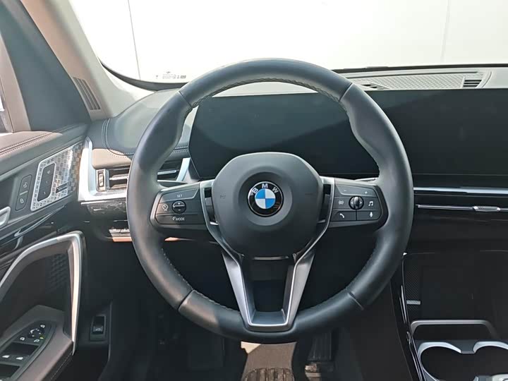 BMW X1 2025 s Drive 25 Li X — фото 7