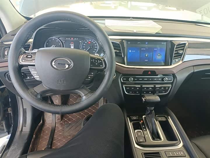 Trumpchi GS8 2017 320 T 2 WD ( ) — фото 10