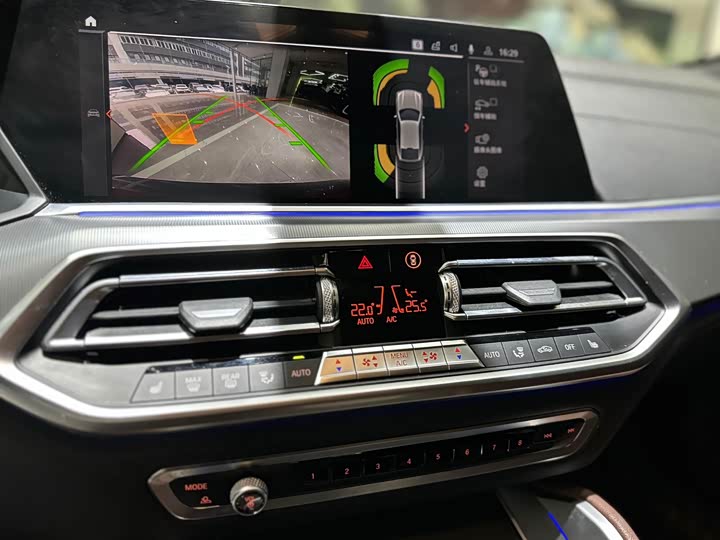 BMW X6 2020 x Drive 30i M — фото 9