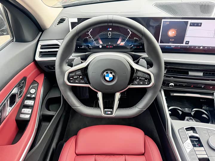 BMW 3-Series 2025 325i M — фото 13