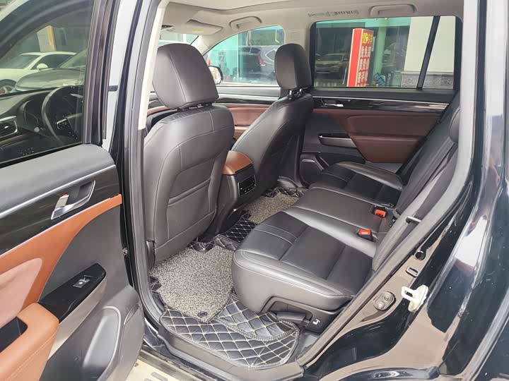 Trumpchi GS8 2017 320 T 4 WD ( ) — фото 5