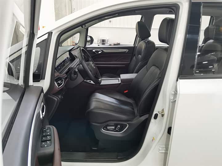 Trumpchi M6 2021 PRO 270 T DCT — фото 10