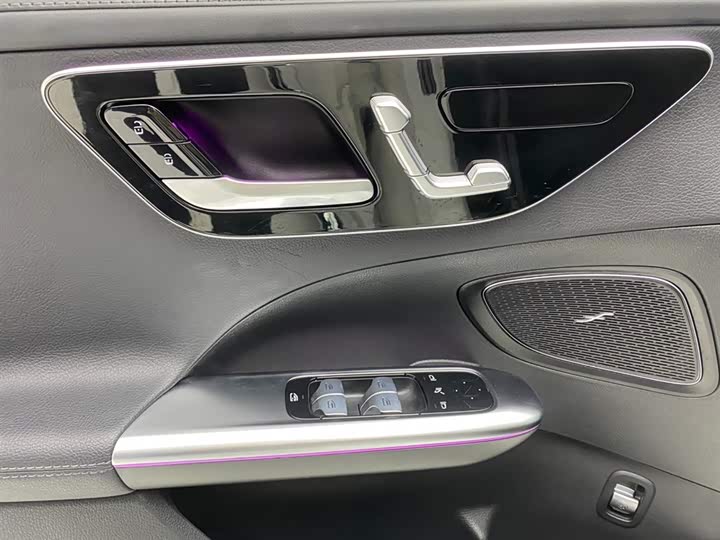 Mercedes-Benz C-Class 2024 C 260 L — фото 26