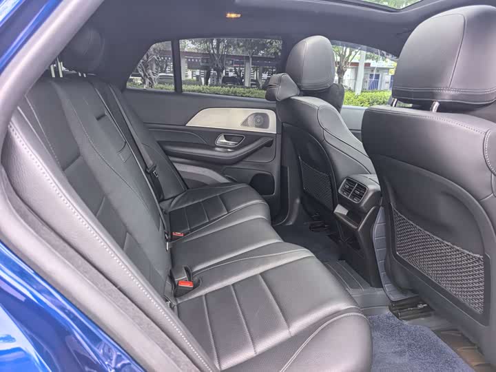 Mercedes-Benz GLE 2020 GLE 350 4 MATIC SUV Luxury — фото 12