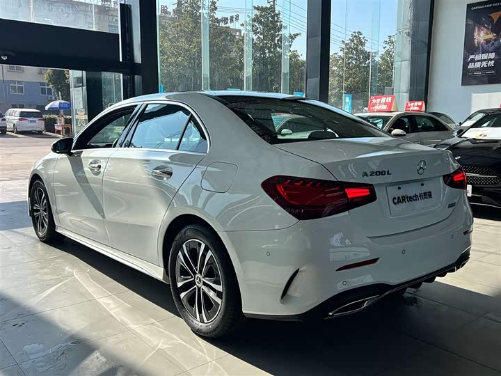 Mercedes-Benz A-Class 2023 A 200 L — фото 7