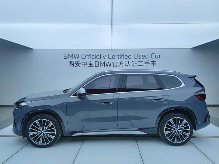 BMW X1 2023 x Drive 25 Li X — фото 3