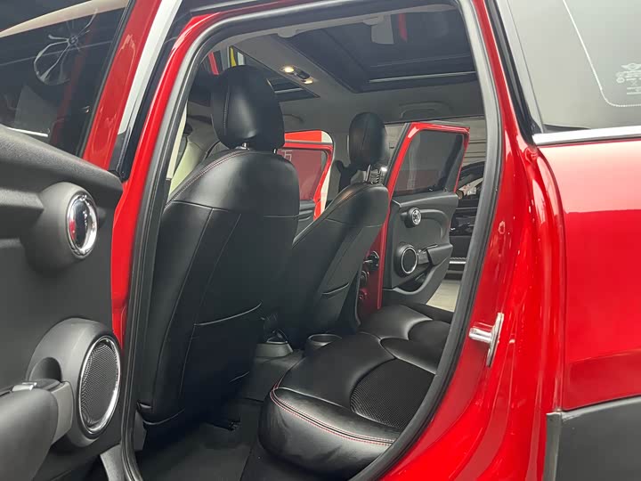 MINI Hatch — фото 16
