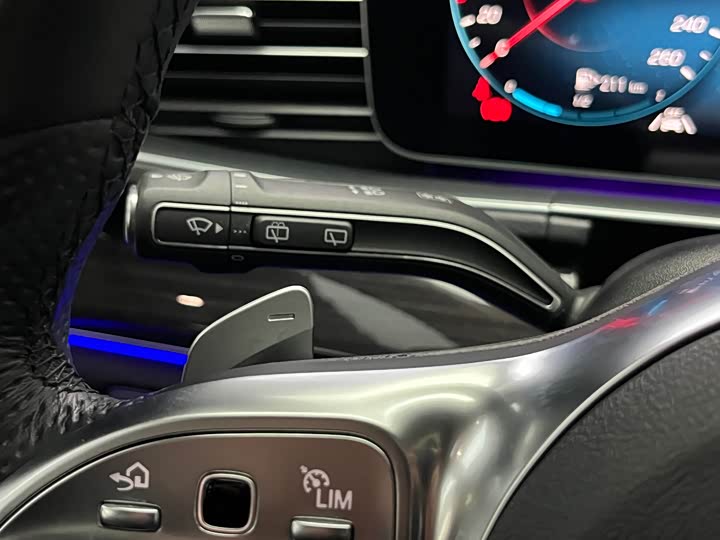 Mercedes-Benz GLS 2023 GLS 450 4 MATIC — фото 21