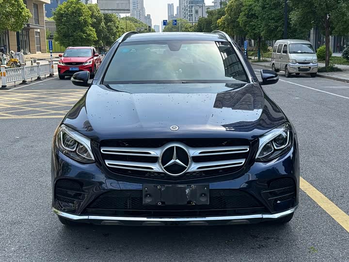 Mercedes-Benz GLC 2017 GLC 260 4 MATIC — фото 2