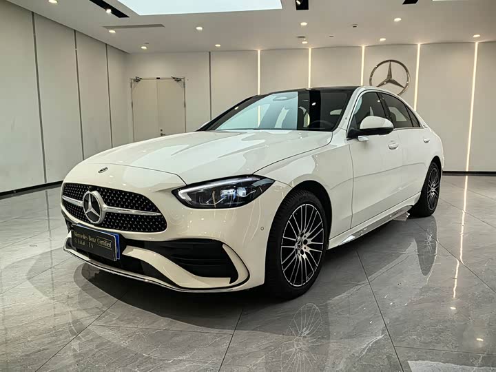 Mercedes-Benz C-Class 2024 C 260 L — фото 1