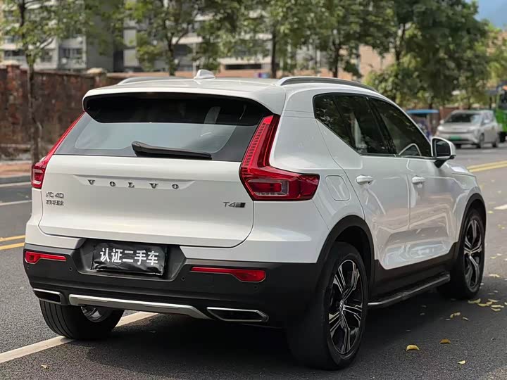Volvo XC40 2020 T 4 WD — фото 4