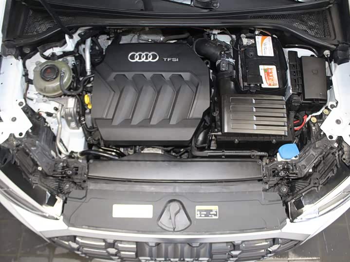Audi Q3 2019 40 TFSI quattro — фото 13