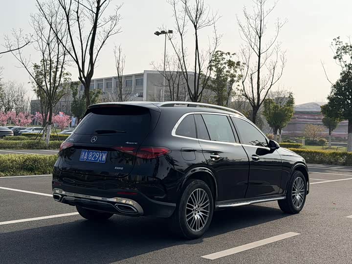 Mercedes-Benz GLC 2024 GLC 300 L 4 MATIC 7 — фото 6