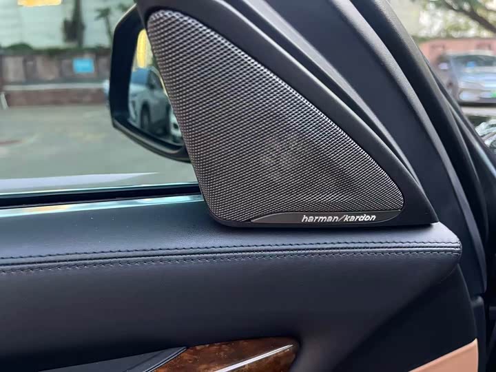 BMW 7-Series 2013 750 Li x Drive — фото 22